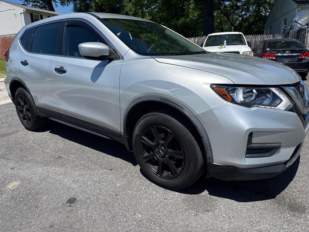 Photo 4 of this NISSAN ROGUE