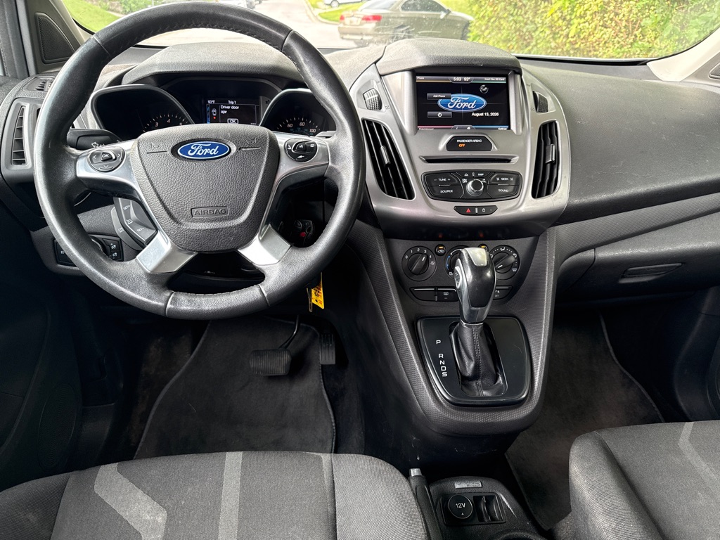 Photo 11 of this FORD TRANSIT CONNECT