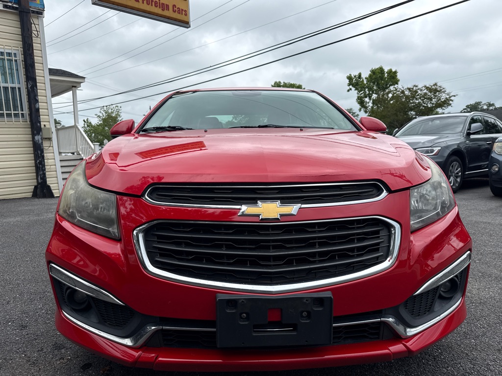 Photo 2 of this CHEVROLET CRUZE