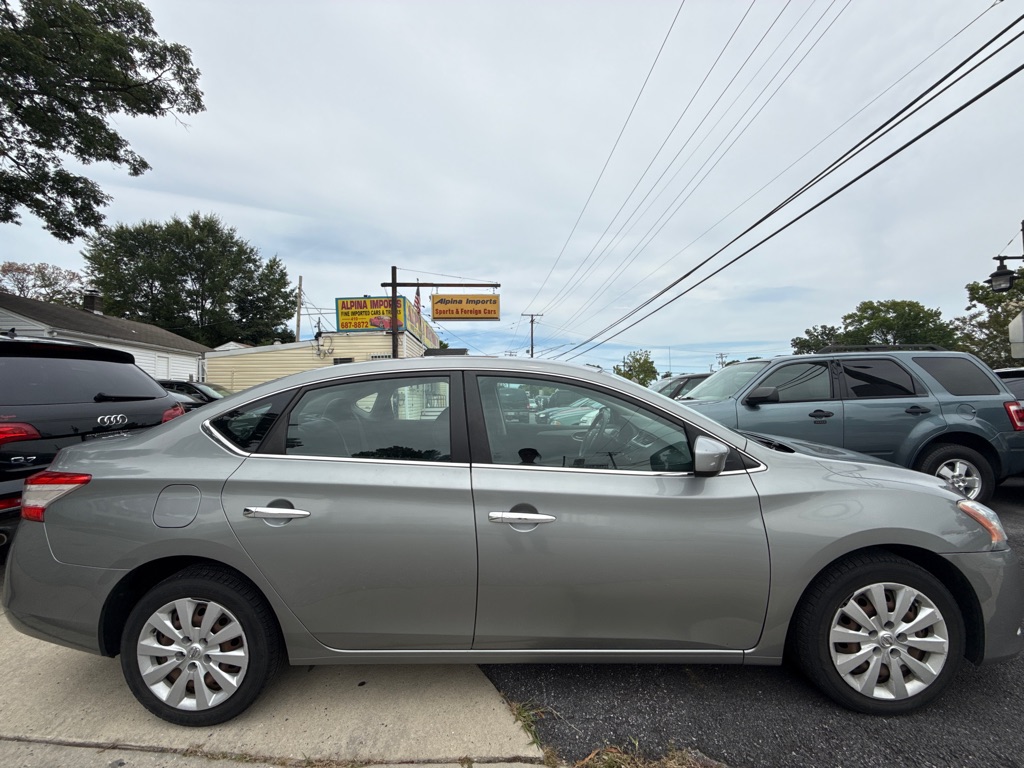 Photo 3 of this NISSAN SENTRA