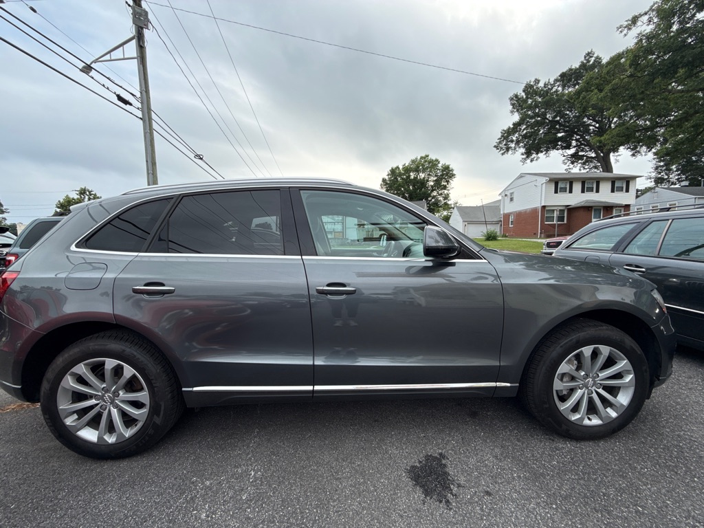 Photo 4 of this AUDI Q5