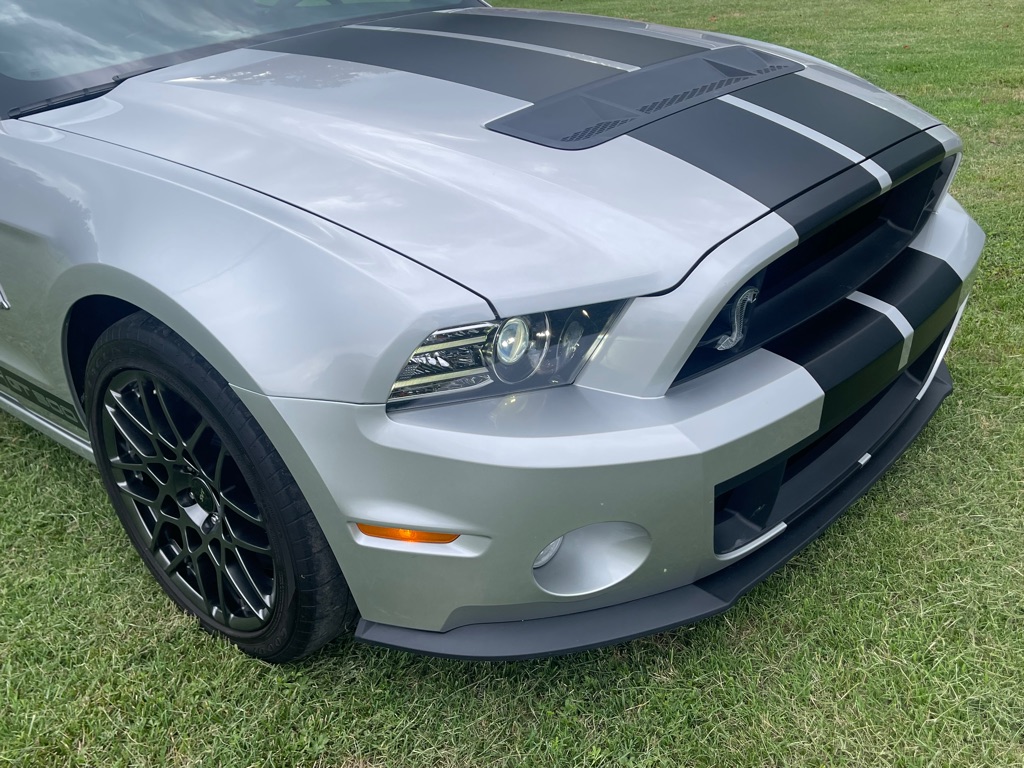 Photo 7 of this FORD SHELBY GT500