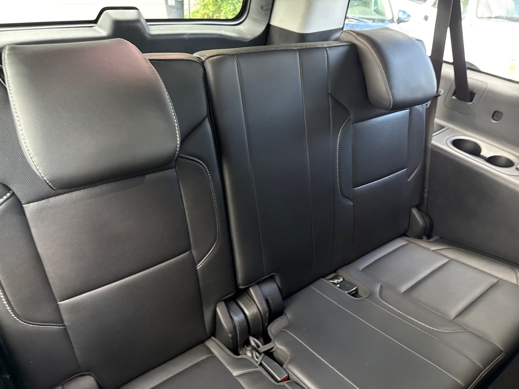Photo 16 of this GMC YUKON XL