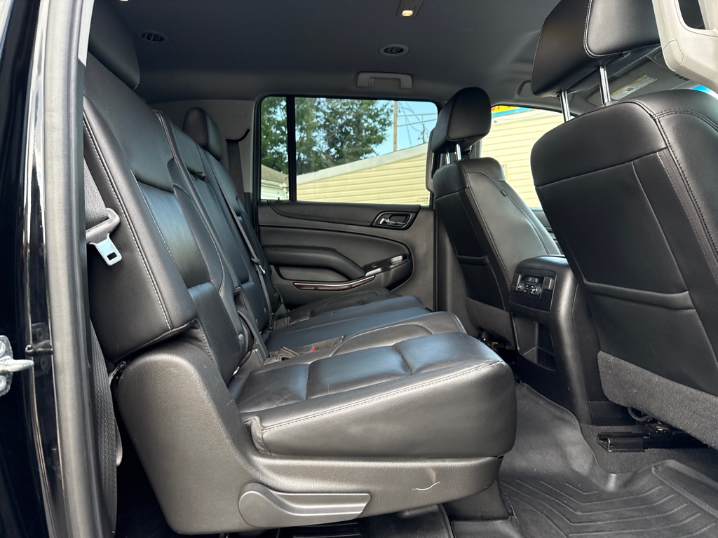 Photo 13 of this GMC YUKON XL