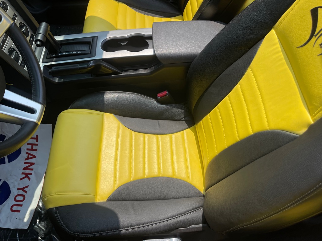 Photo 18 of this FORD MUSTANG