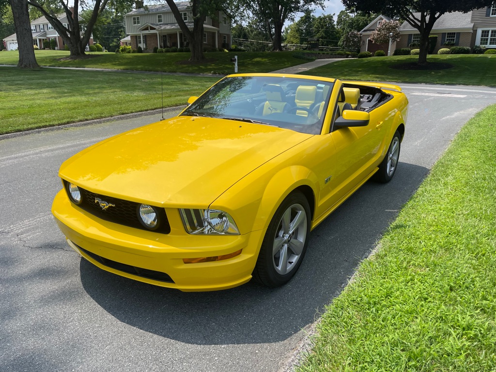 Photo 15 of this FORD MUSTANG