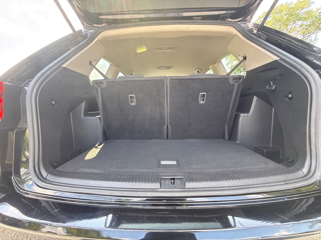 Photo 16 of this VOLKSWAGEN ATLAS