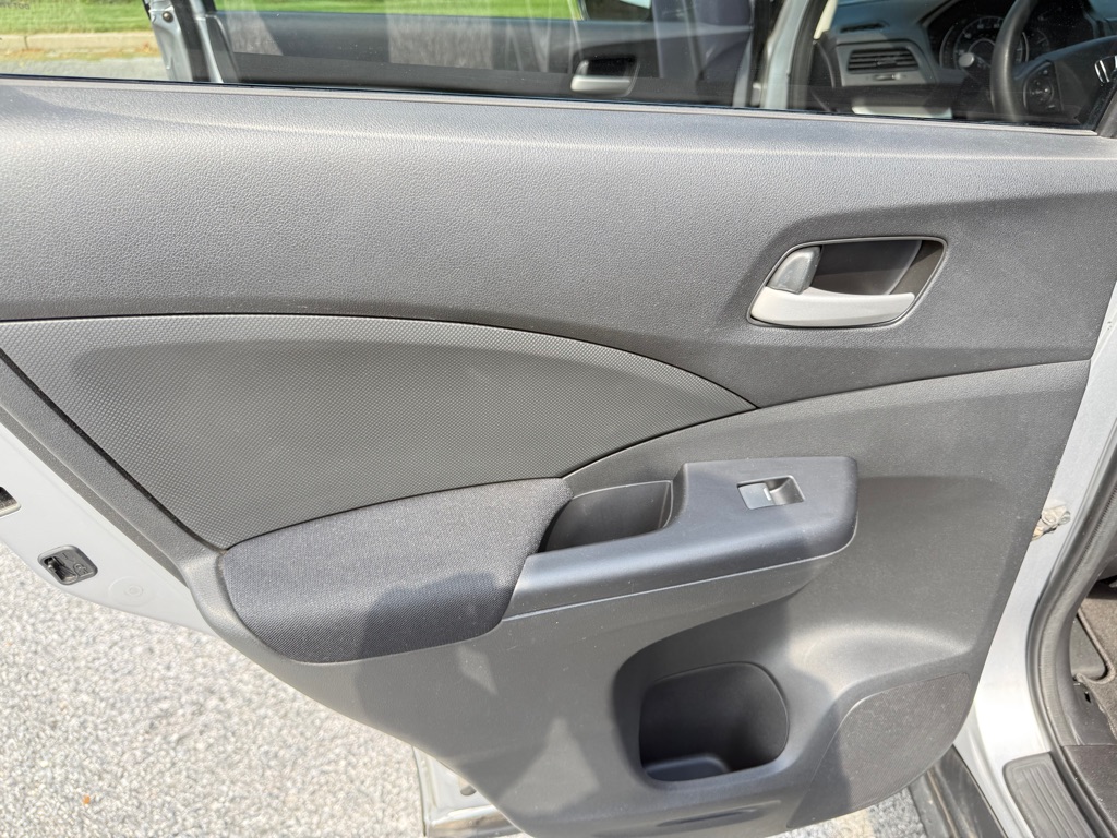 Photo 23 of this HONDA CR-V