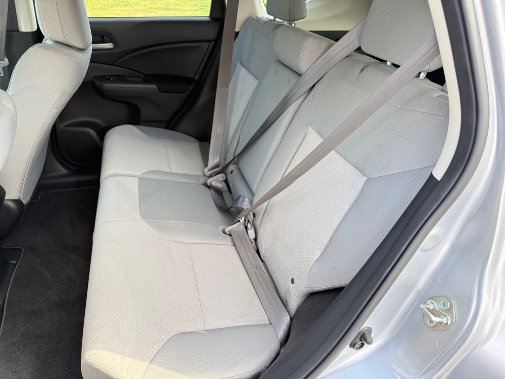 Photo 22 of this HONDA CR-V