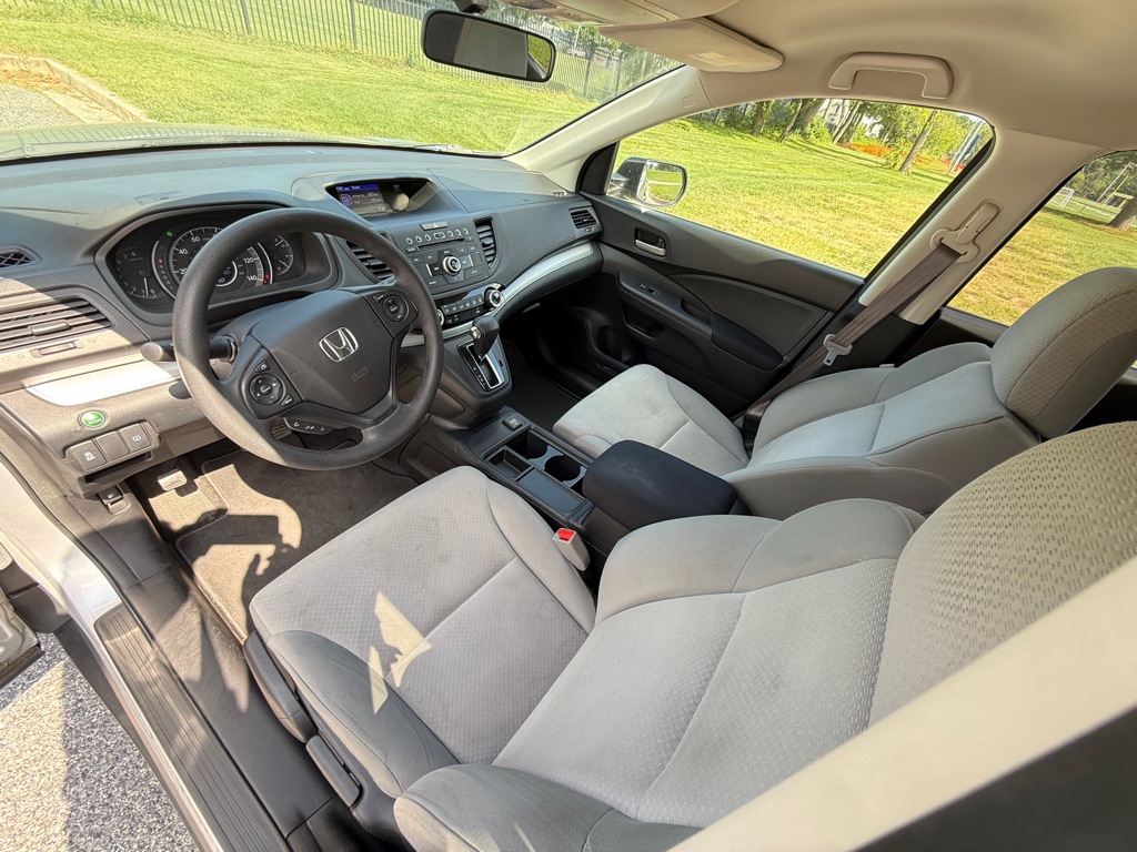 Photo 16 of this HONDA CR-V
