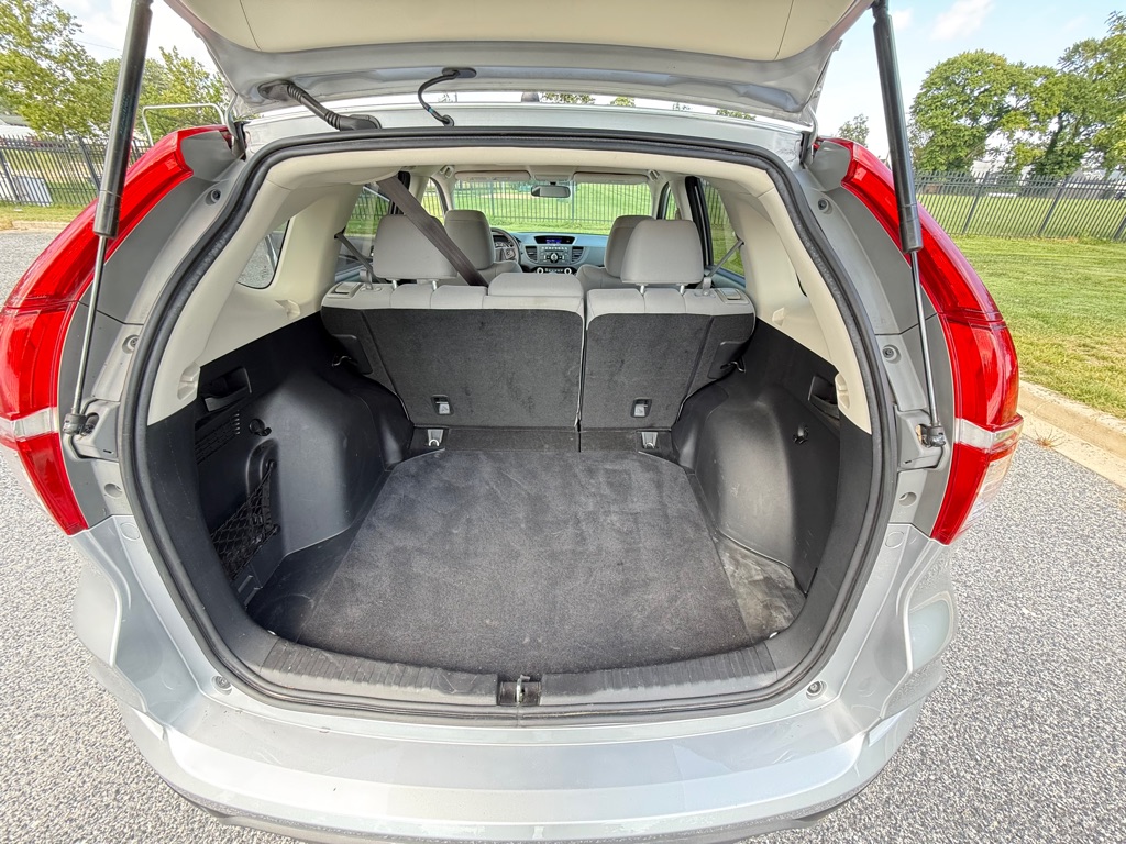 Photo 33 of this HONDA CR-V