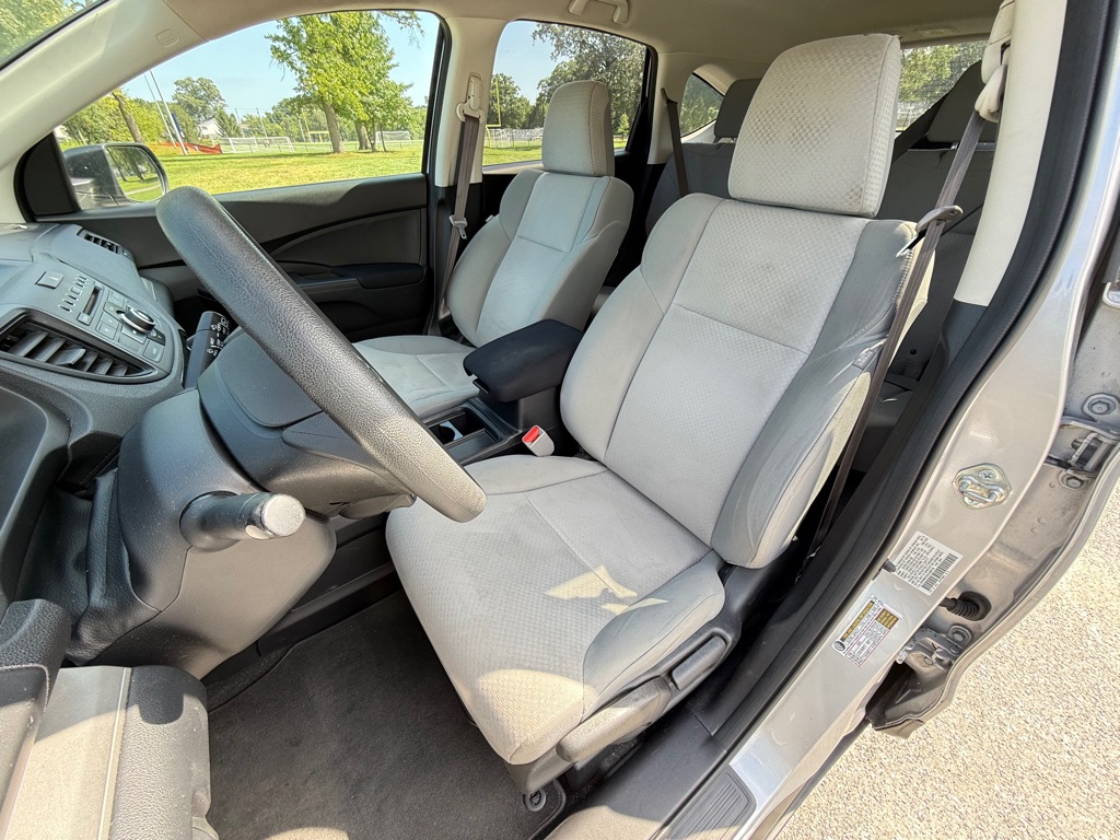 Photo 17 of this HONDA CR-V