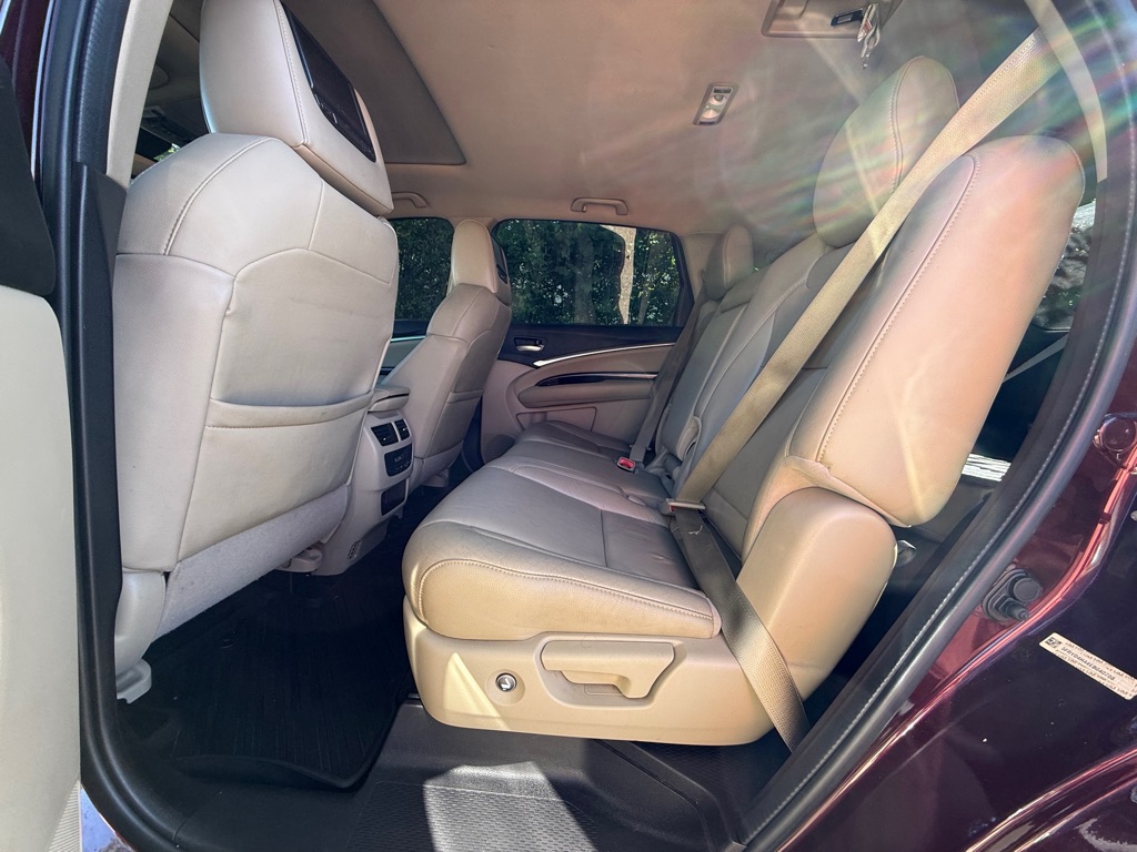 Photo 7 of this ACURA MDX