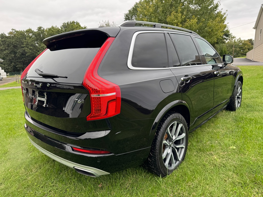 Photo 5 of this VOLVO XC90