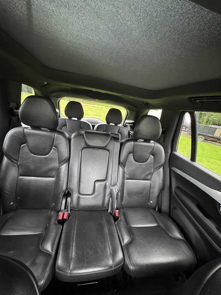 Photo 22 of this VOLVO XC90