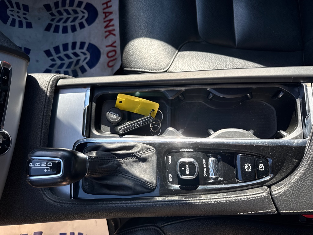 Photo 18 of this VOLVO XC90