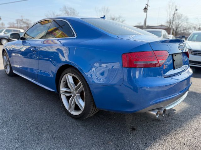 Photo 8 of this AUDI S5