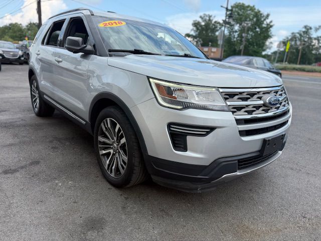 Photo 4 of this FORD EXPLORER