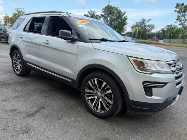 Photo 5 of this FORD EXPLORER