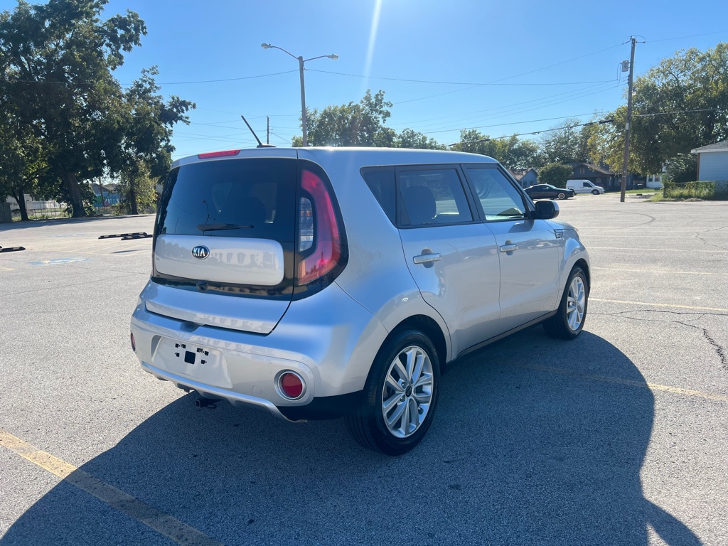 Photo 4 of this KIA SOUL