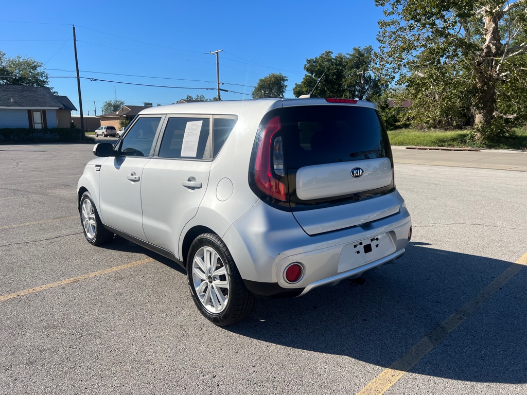 Photo 3 of this KIA SOUL