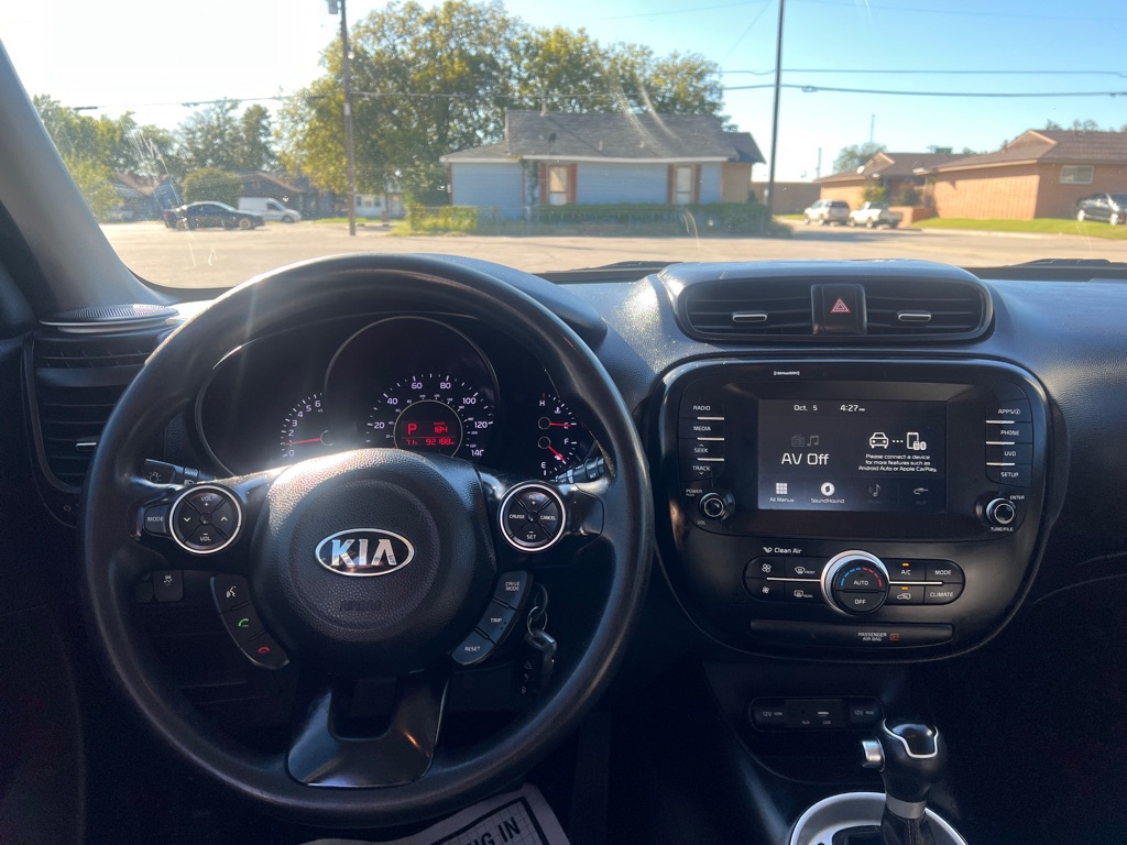 Photo 15 of this KIA SOUL