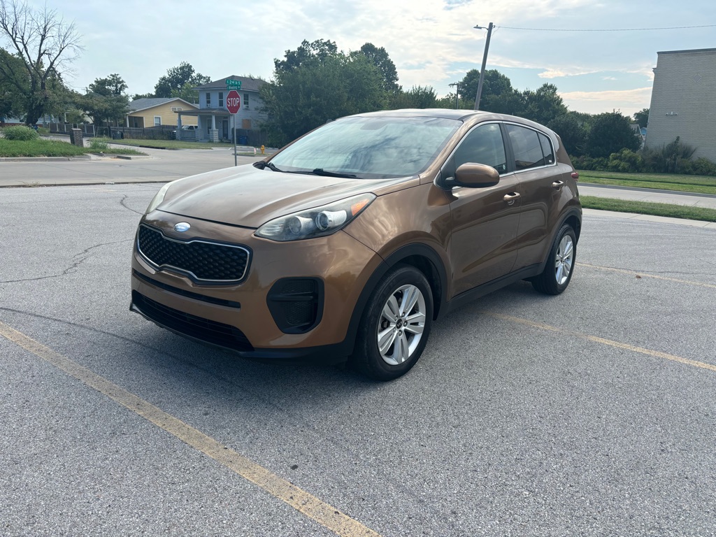 Photo 2 of this KIA SPORTAGE