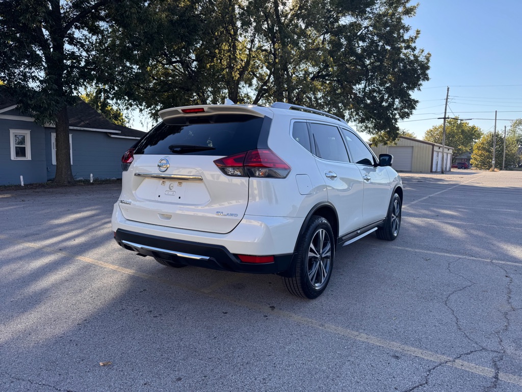 Photo 4 of this NISSAN ROGUE