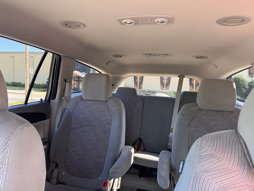 Photo 12 of this BUICK ENCLAVE