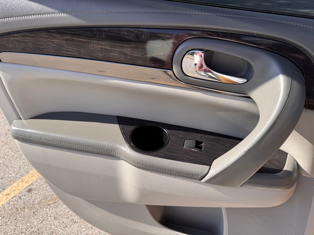 Photo 11 of this BUICK ENCLAVE