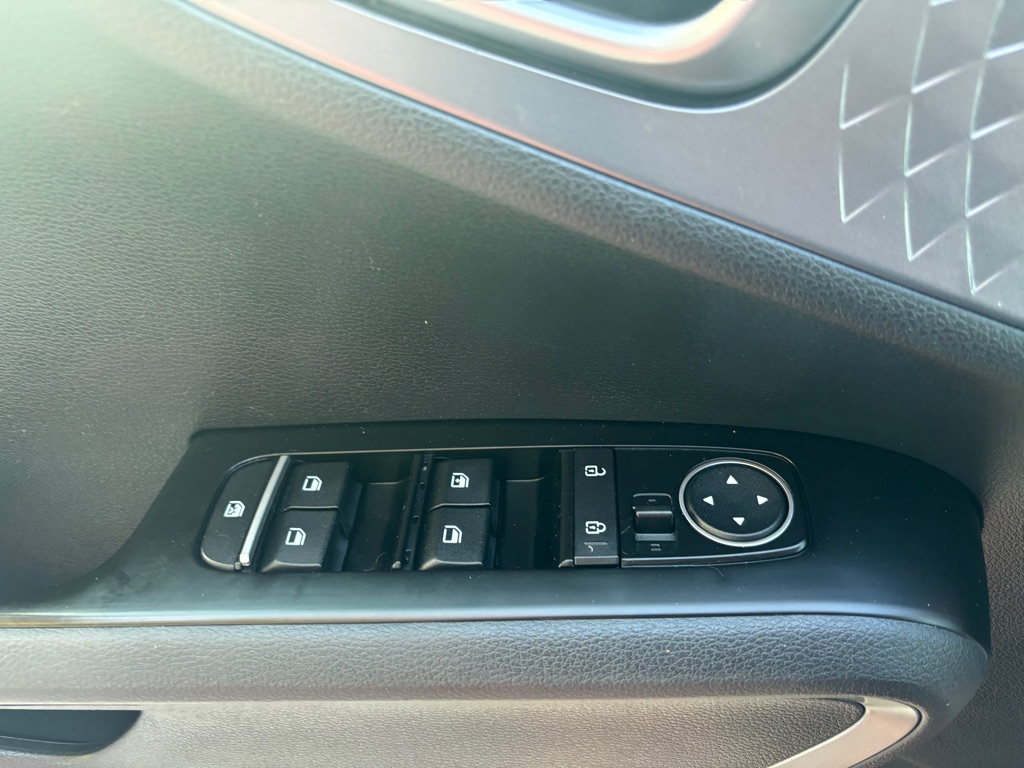 Photo 10 of this KIA SOUL