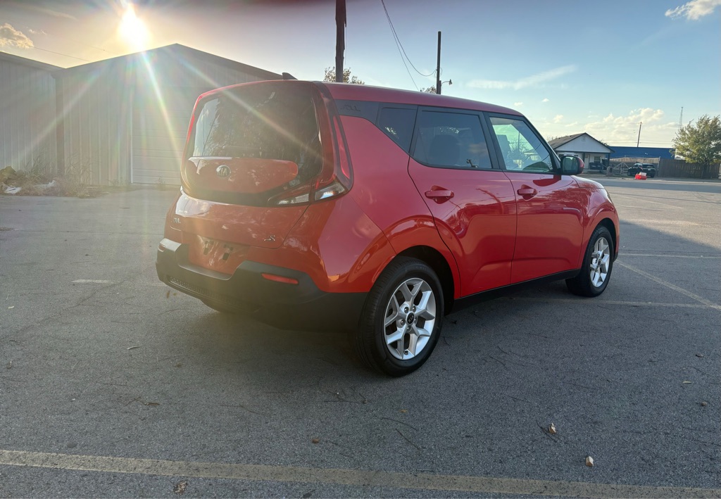 Photo 4 of this KIA SOUL