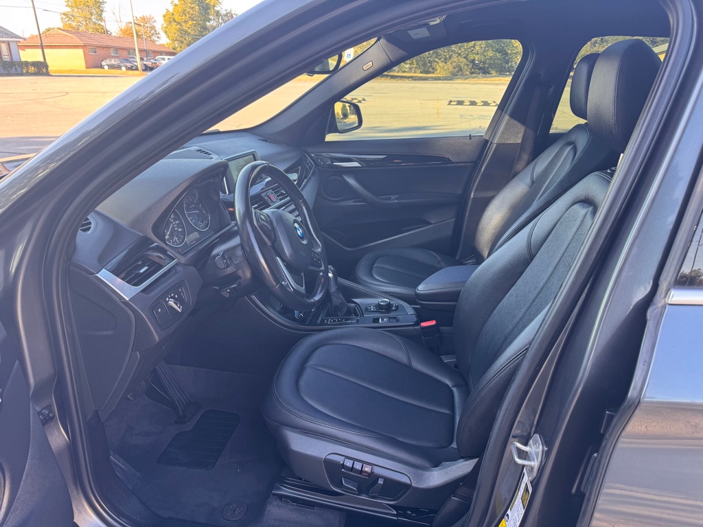 Photo 8 of this BMW X1