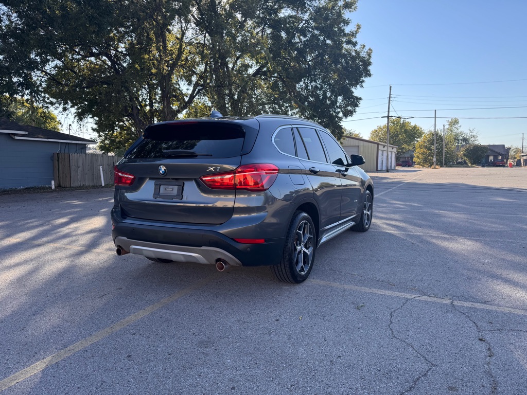Photo 5 of this BMW X1