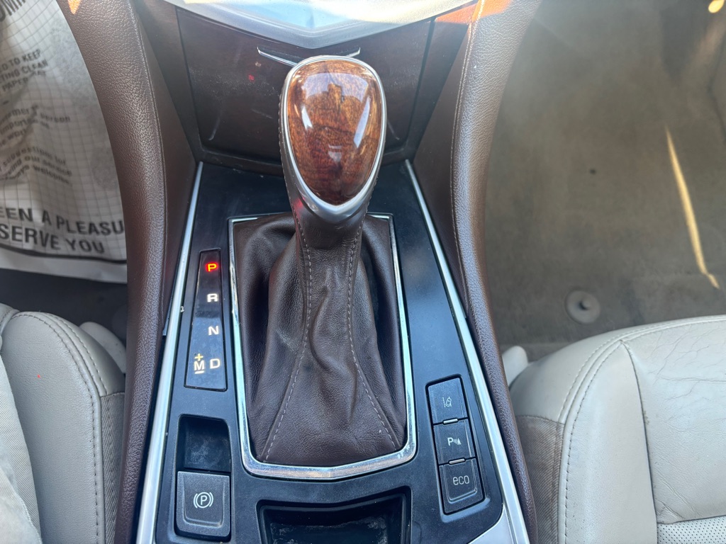 Photo 14 of this CADILLAC SRX