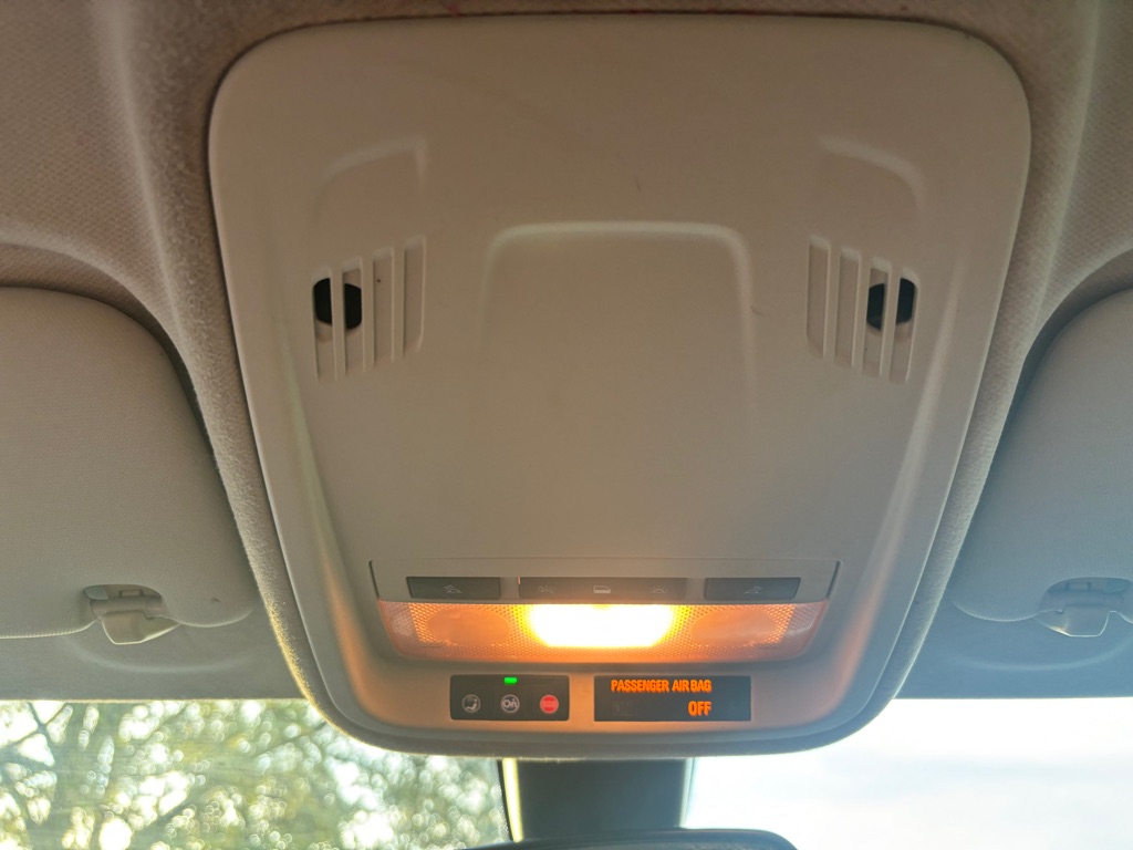 Photo 9 of this CHEVROLET CRUZE