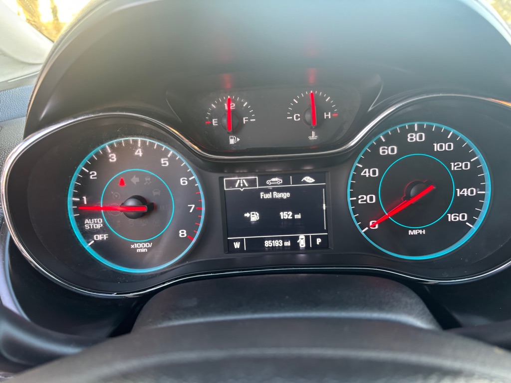 Photo 10 of this CHEVROLET CRUZE