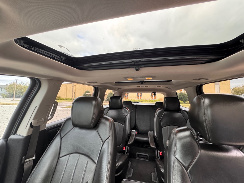 Photo 10 of this GMC ACADIA