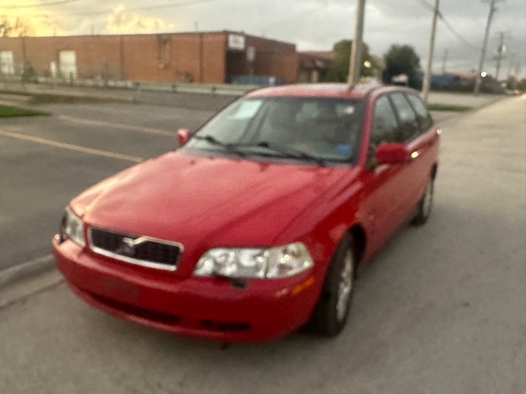 VOLVO V40 2004 VOLVO V40 YV1VW27594F041919