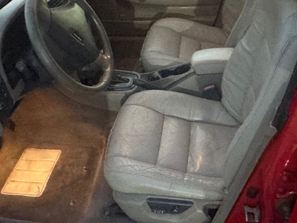 VOLVO V40 2004 VOLVO V40 YV1VW27594F041919