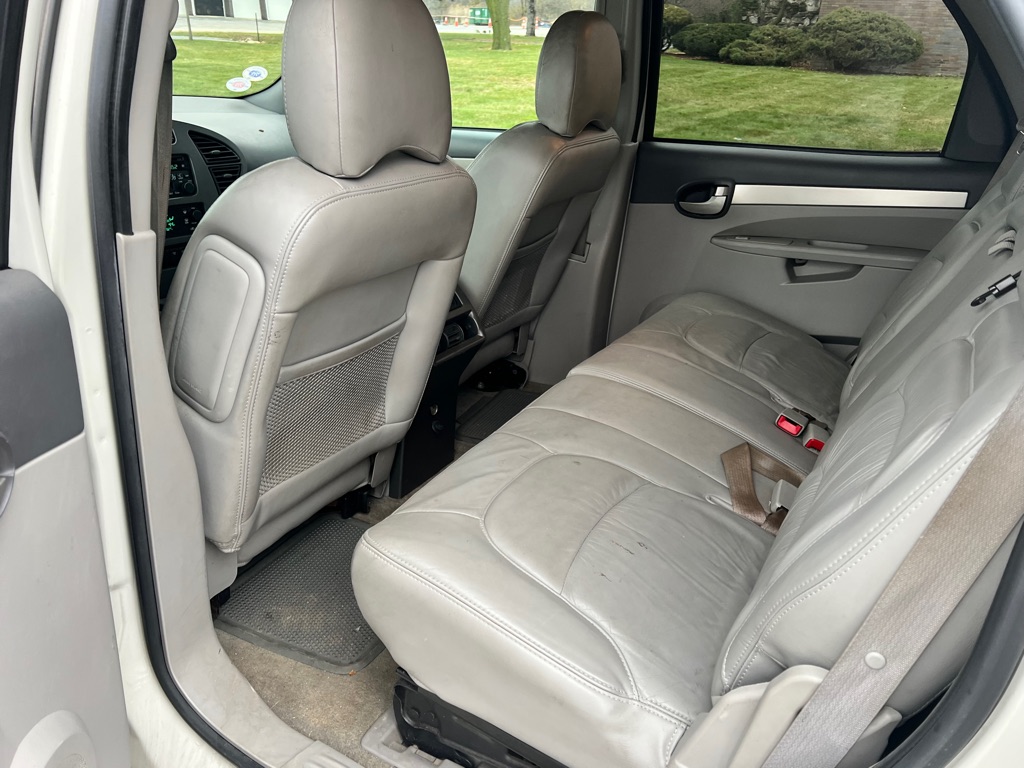 BUICK RENDEZVOUS 2004 BUICK RENDEZVOUS 3G5DA03E44S555772