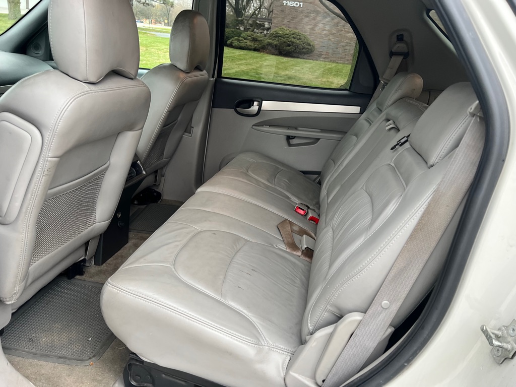 BUICK RENDEZVOUS 2004 BUICK RENDEZVOUS 3G5DA03E44S555772