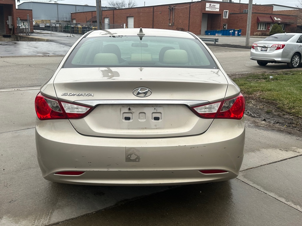 HYUNDAI SONATA 2011 HYUNDAI SONATA 5NPEB4AC8BH011706