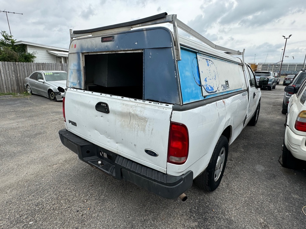 Photo 26 of this FORD F150