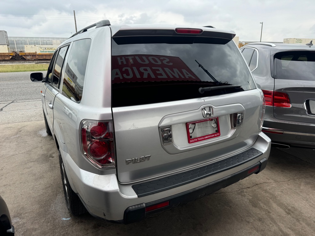 Photo 11 of this HONDA PILOT