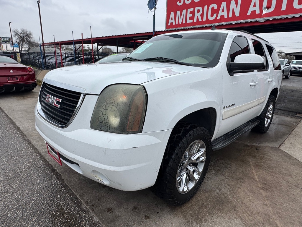 Photo 3 of this GMC YUKON