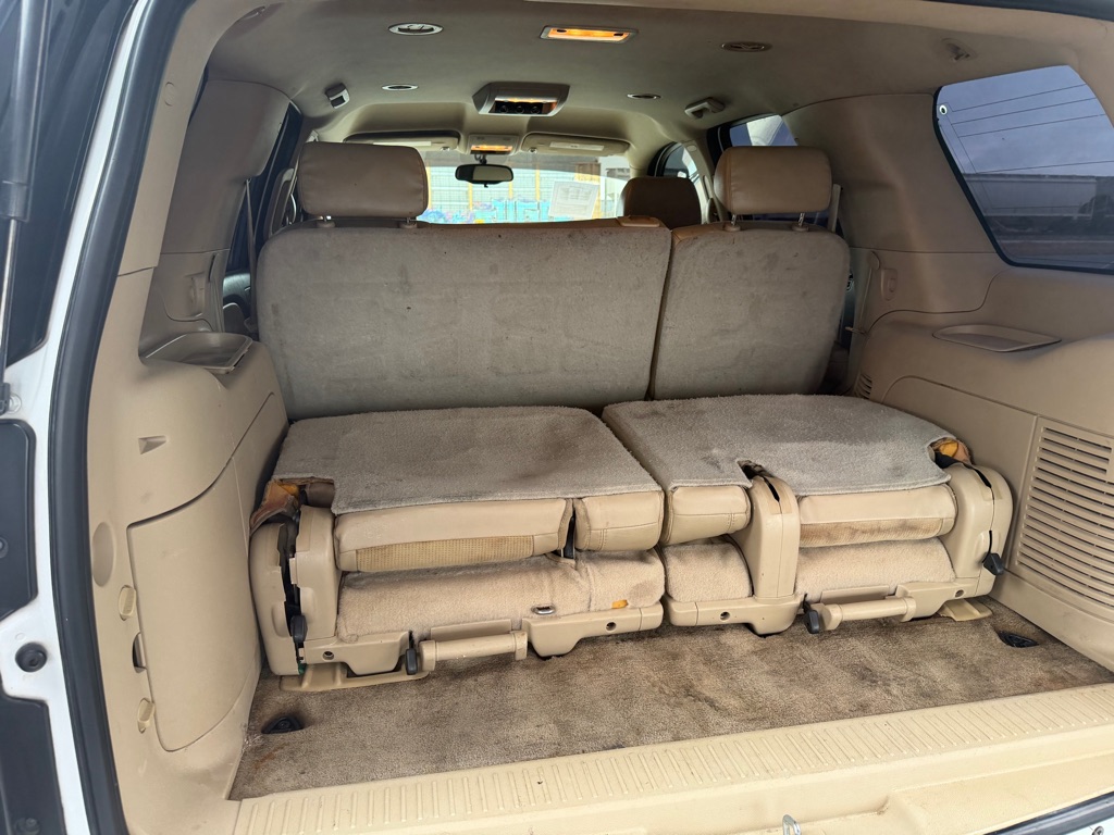 Photo 20 of this GMC YUKON