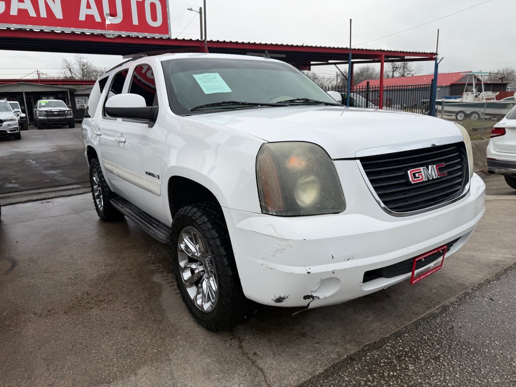 Photo 8 of this GMC YUKON