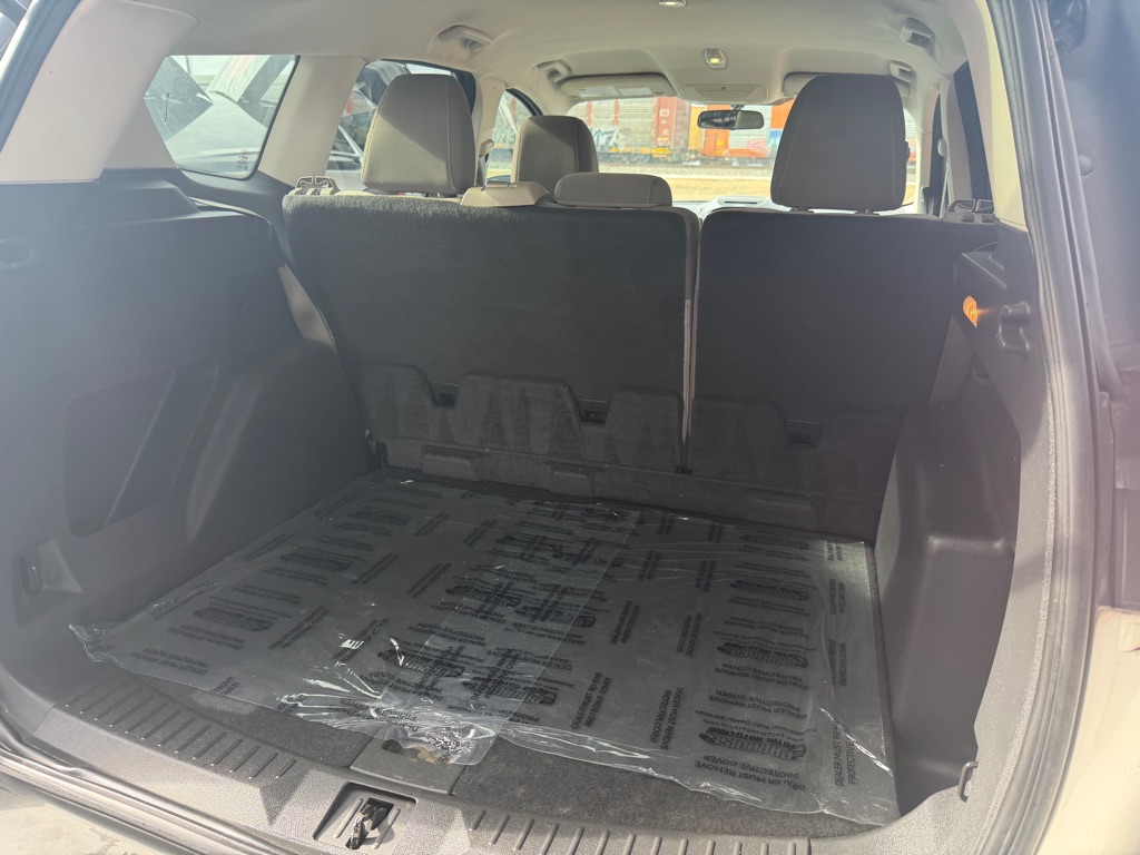 Photo 18 of this FORD ESCAPE
