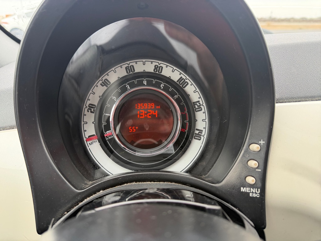Photo 27 of this FIAT 500